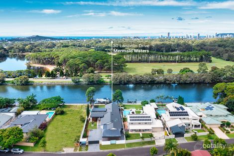 Property photo of 30 Lancelin Drive Mermaid Waters QLD 4218