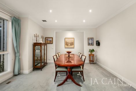 Property photo of 16 Chertsey Street Surrey Hills VIC 3127