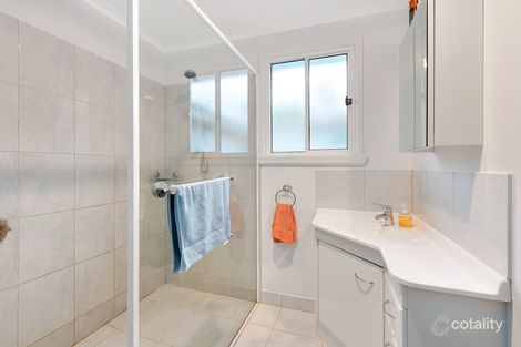 Property photo of 22 Broad Street Lindisfarne TAS 7015