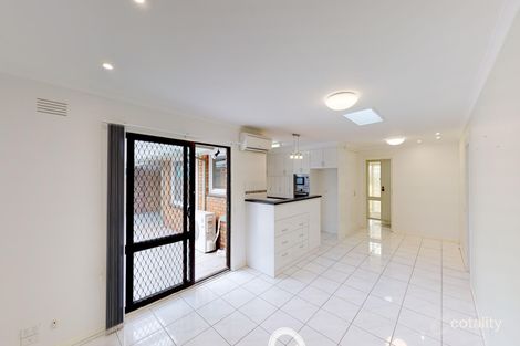 8 Beringa Ave, Grovedale, VIC 3216