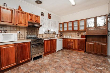 Property photo of 5 Farnsworth Street Sunshine VIC 3020