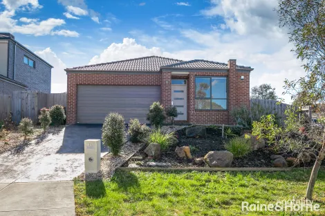 Property photo of 31 Wallaby Run Gisborne VIC 3437