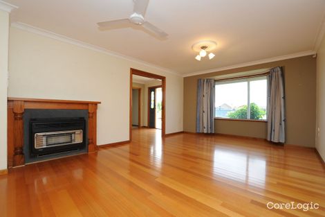 Property photo of 10 Eadie Court Avenell Heights QLD 4670