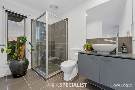 Property photo of 2 Finn Place Lyndhurst VIC 3975