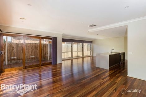 Property photo of 30 Windorah Drive Point Cook VIC 3030