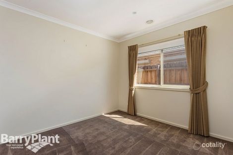 Property photo of 30 Windorah Drive Point Cook VIC 3030