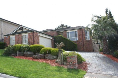 18 Champagne Rise, Chirnside Park, VIC 3116