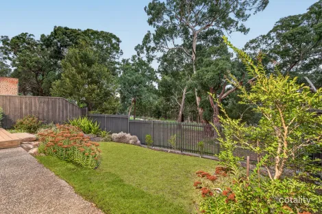 Property photo of 23 Aberdeen Drive Doncaster VIC 3108