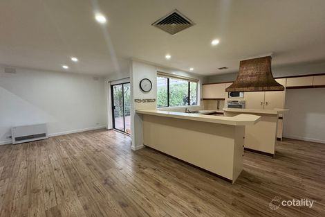 Property photo of 5 Sunnyside Crescent Wattle Glen VIC 3096