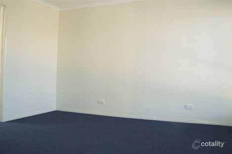 Property photo of 1 Latrobe Avenue Pakenham VIC 3810