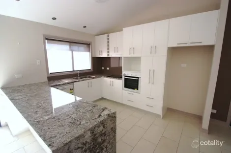 Property photo of 30 Murray Circuit Upper Coomera QLD 4209