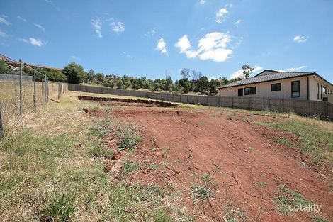 Property photo of 5 Chevalier Crescent Mooroolbark VIC 3138