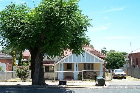 25 Mcmaster St, Victoria Park, WA 6100