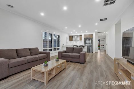 Property photo of 2 Abbeyard Drive Clyde VIC 3978