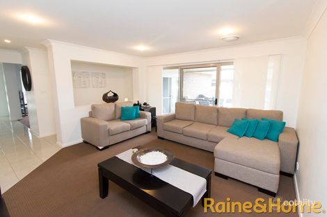 Property photo of 8 Loch Lomond Way Dubbo NSW 2830