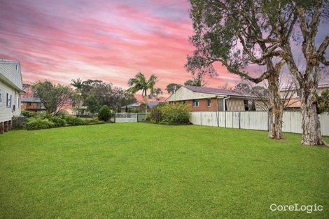 Property photo of 413 Tuggerawong Road Tuggerawong NSW 2259