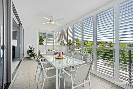 Property photo of 204/41 Harbour Town Drive Biggera Waters QLD 4216