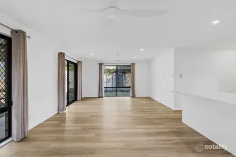 Property photo of 22 Maynard Place Runcorn QLD 4113