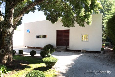 62-64 Mitchell St, Kyneton, VIC 3444