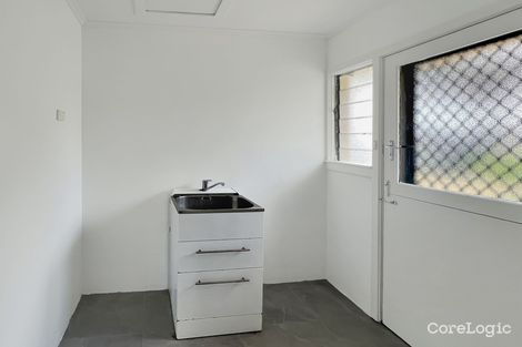 Property photo of 21 Luprena Street Mansfield QLD 4122