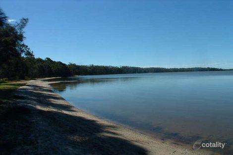 12 Lakeside Dr, Cooroibah, QLD 4565