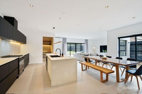 61a Woonton Cres, Rosebud, VIC 3939