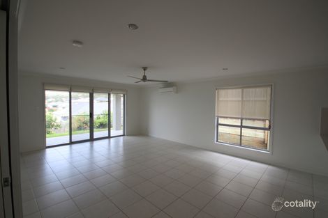 Property photo of 8 Gresswell Crescent Upper Coomera QLD 4209