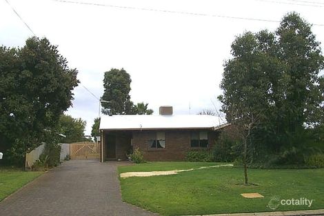 8 Clyde St, Carey Park, WA 6230