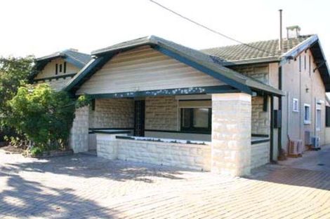 512 Torrens Rd, Woodville North, SA 5012