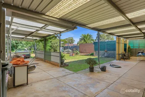 Property photo of 36 Rollison Road Elizabeth Vale SA 5112
