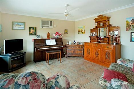 Property photo of 10 Navua Court Pacific Pines QLD 4211