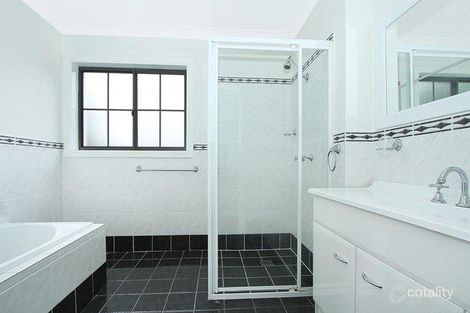 Property photo of 2/194 Princes Highway Bulli NSW 2516