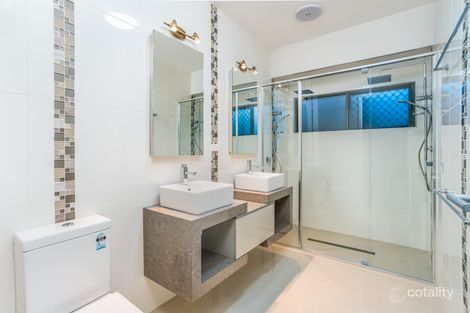 Property photo of 14 Whipbird Drive Smithfield QLD 4878