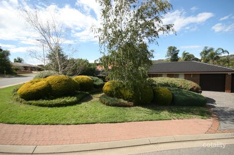 Property photo of 25 Jaimey Grove Aberfoyle Park SA 5159