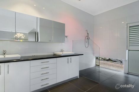 Property photo of 3 Salvado Drive Pacific Pines QLD 4211