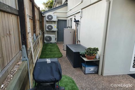 Property photo of 1/80 Mearns Street Fairfield QLD 4103