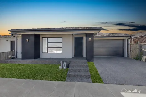 18 Latchford Dr, Mickleham, VIC 3064