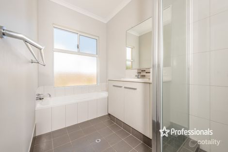 Property photo of 4 Lapwing Way Wandina WA 6530