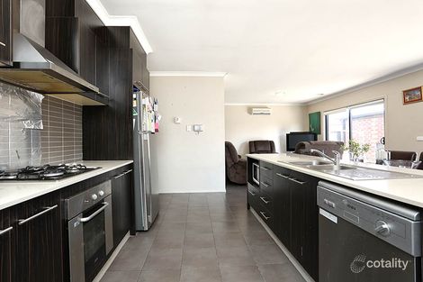 Property photo of 33 Archibald Chase Point Cook VIC 3030