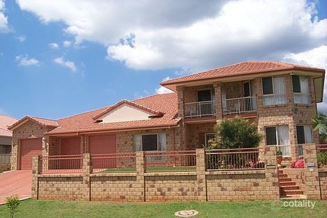 3 Oppermann Pl, Carindale, QLD 4152