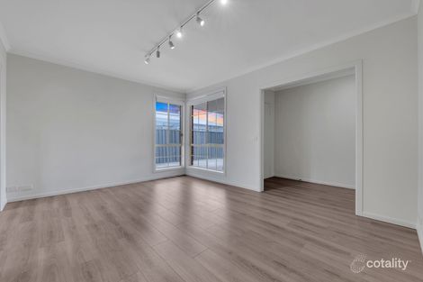 Property photo of 2/39 Perrett Avenue St Albans VIC 3021