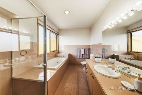 Property photo of 1 Pepper Court Templestowe VIC 3106