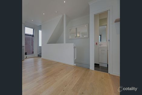 Property photo of 2/13 Lillimur Road Ormond VIC 3204