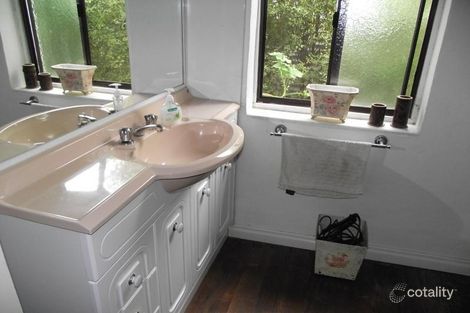 Property photo of 24 Mackellar Crescent Mooroopna VIC 3629