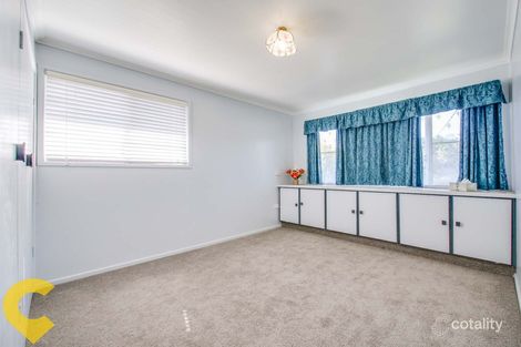 Property photo of 27 Glenwood Drive Morayfield QLD 4506