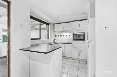 Property photo of 7 Kiwi Close St Clair NSW 2759