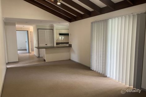 Property photo of 15 Jessica Place Rosemeadow NSW 2560