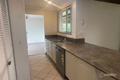 Property photo of 15 Jessica Place Rosemeadow NSW 2560