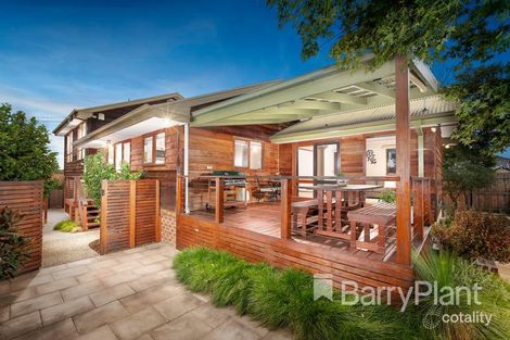 Property photo of 23 Lyell Parade Greensborough VIC 3088