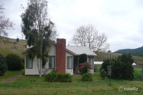 113 Mclees Rd, Buffalo River, VIC 3737
